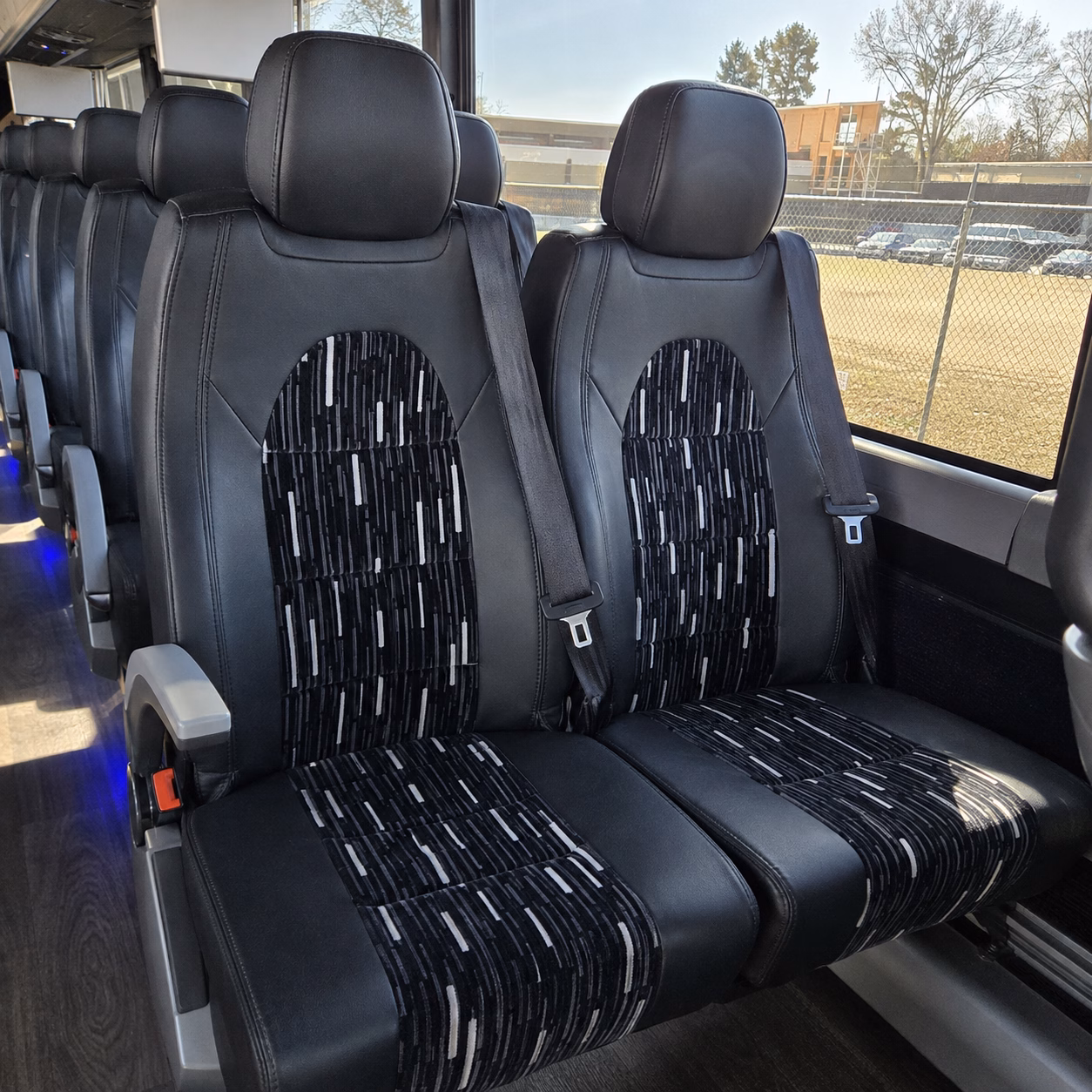 arcadia charter bus transportation to and from arcadia area airports