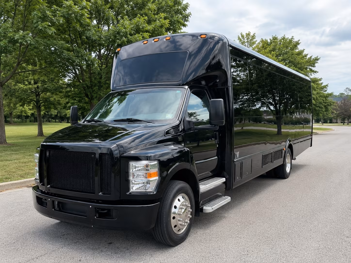 el monte sleek charter bus rentals for el monte corporate retreats