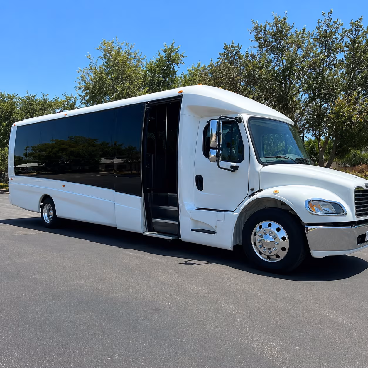 glendale efficient corporate bus rentals in glendale