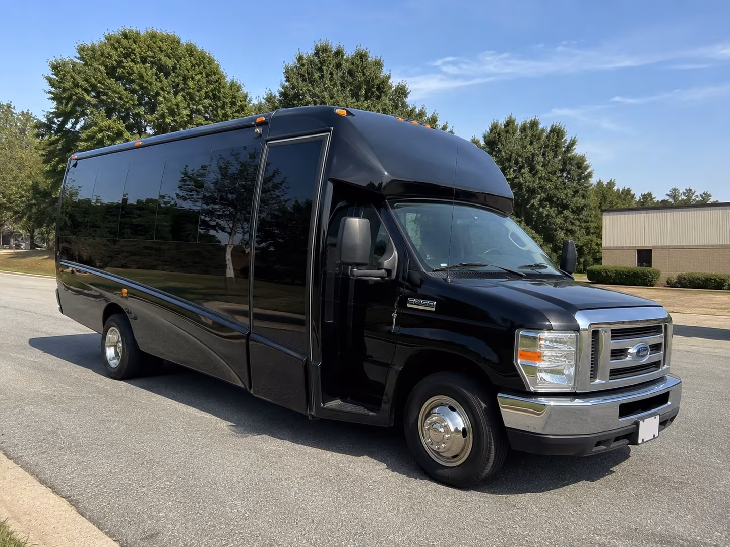 glendale give your group a better prom ride with glendale prom bus rentals