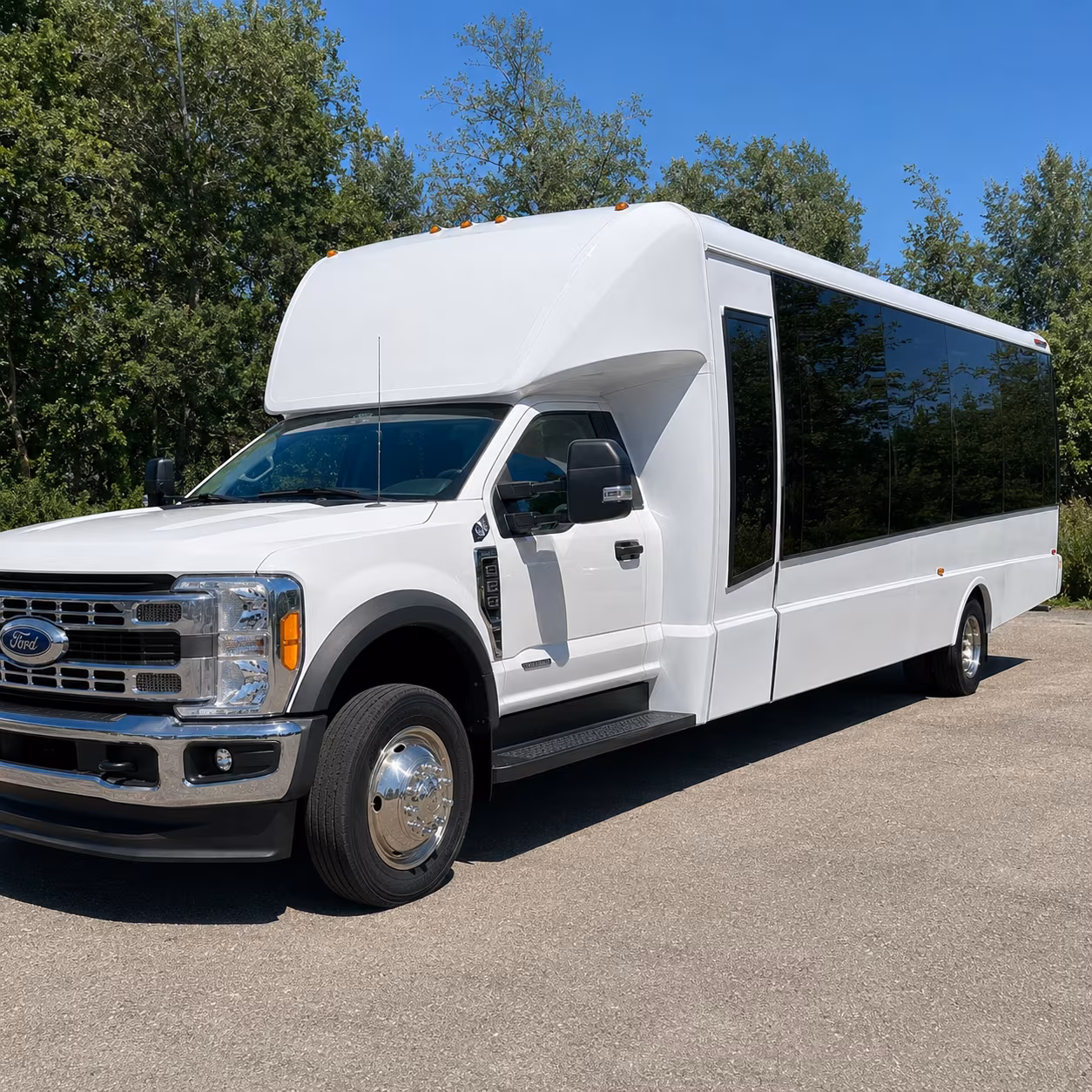 shuttle wedding guests between old town hotels and your pasadena venue