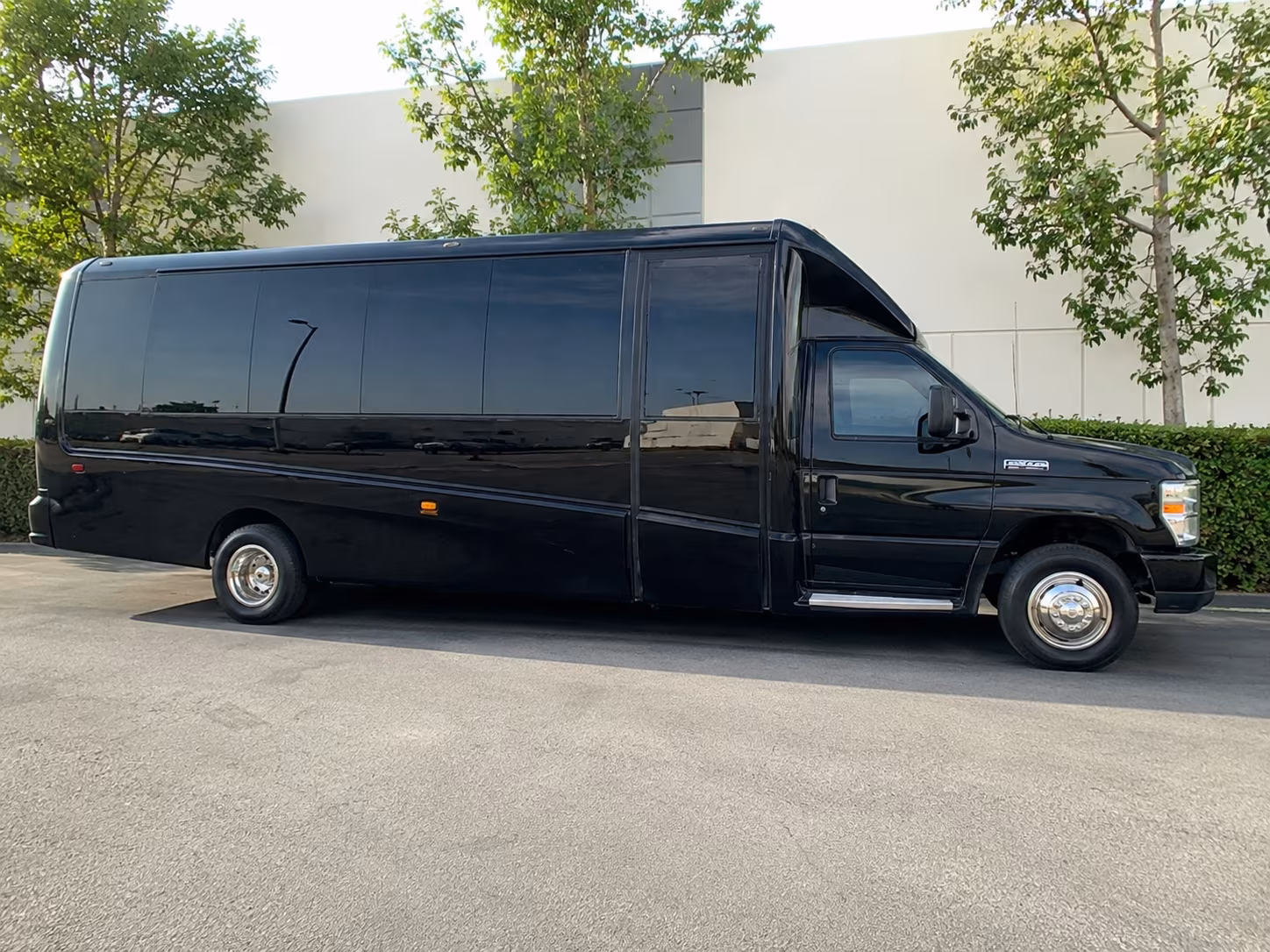 with pasadenacharterbuscompany com you can match the right bus to the right pasadena route each time